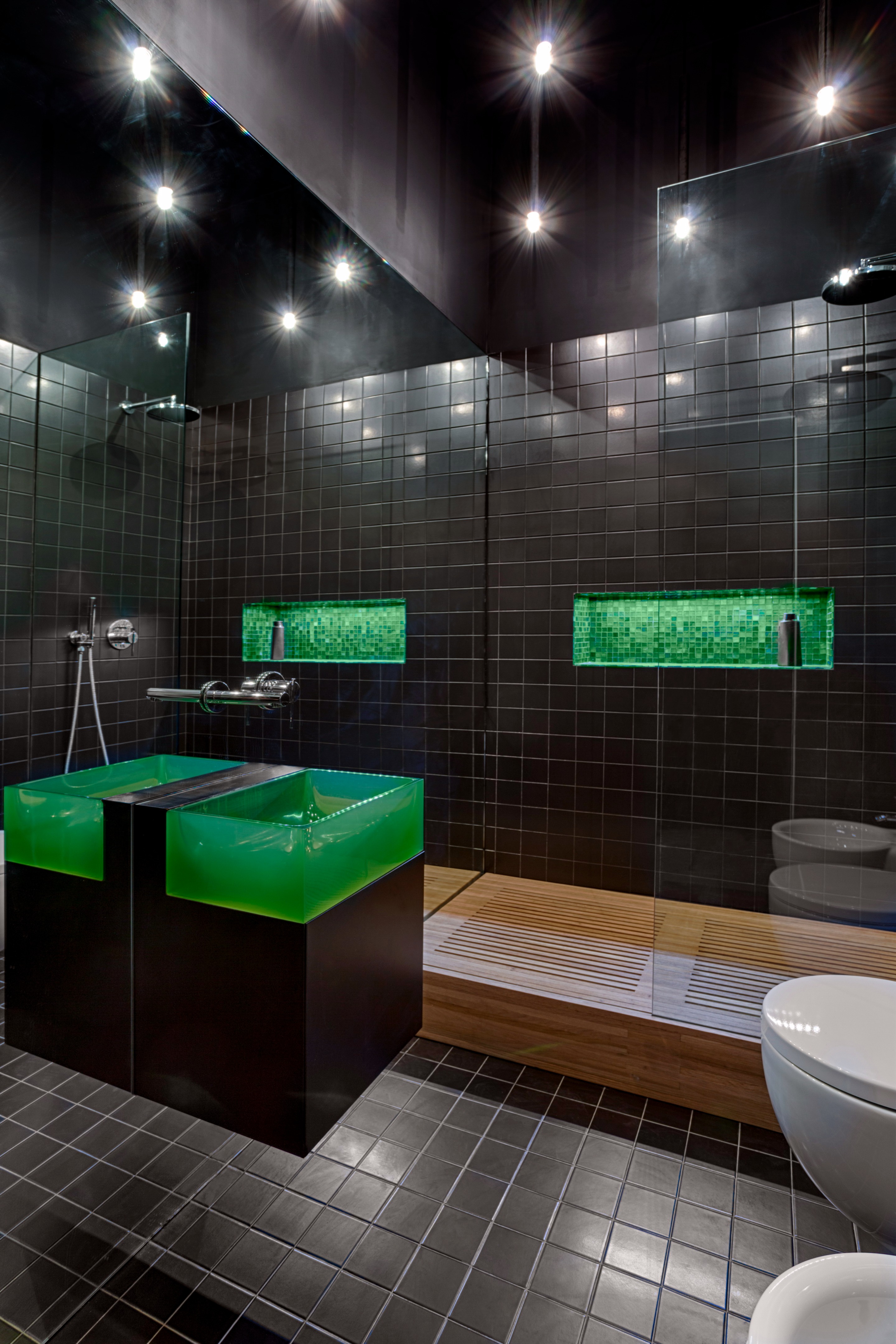 废弃办公室变身为高雅公寓-10