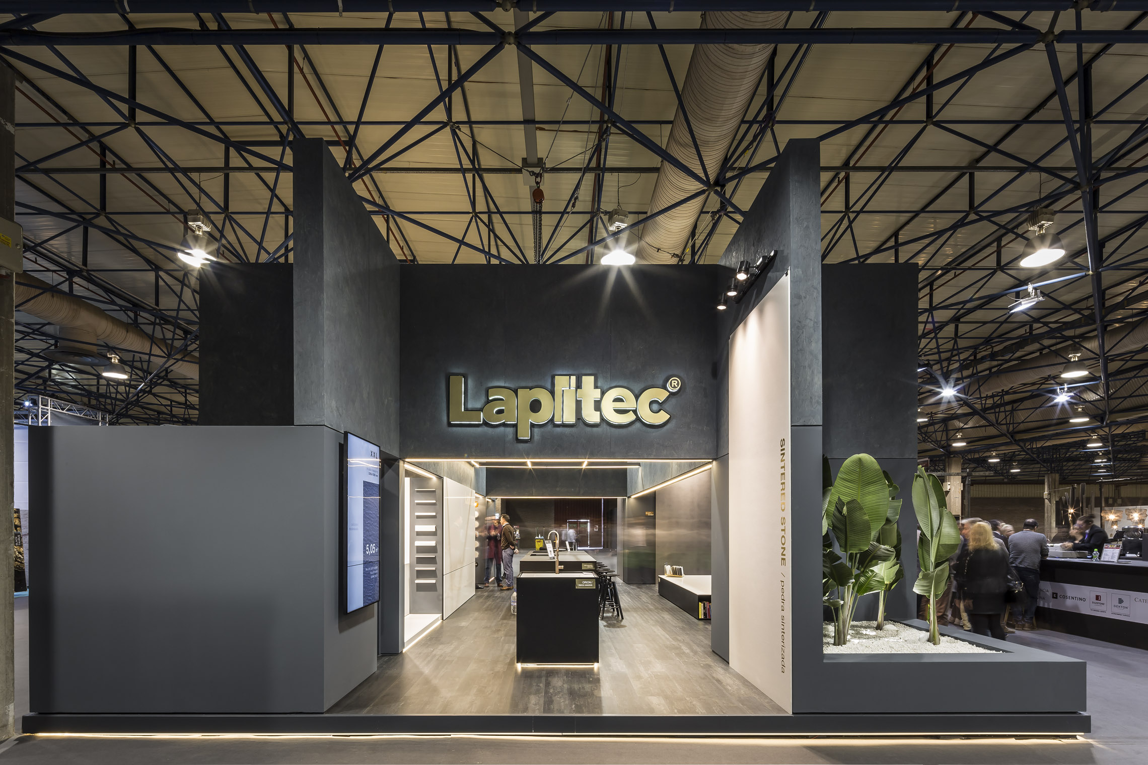 Lapitec Cevisama 2019 中心舞台展示空间-4