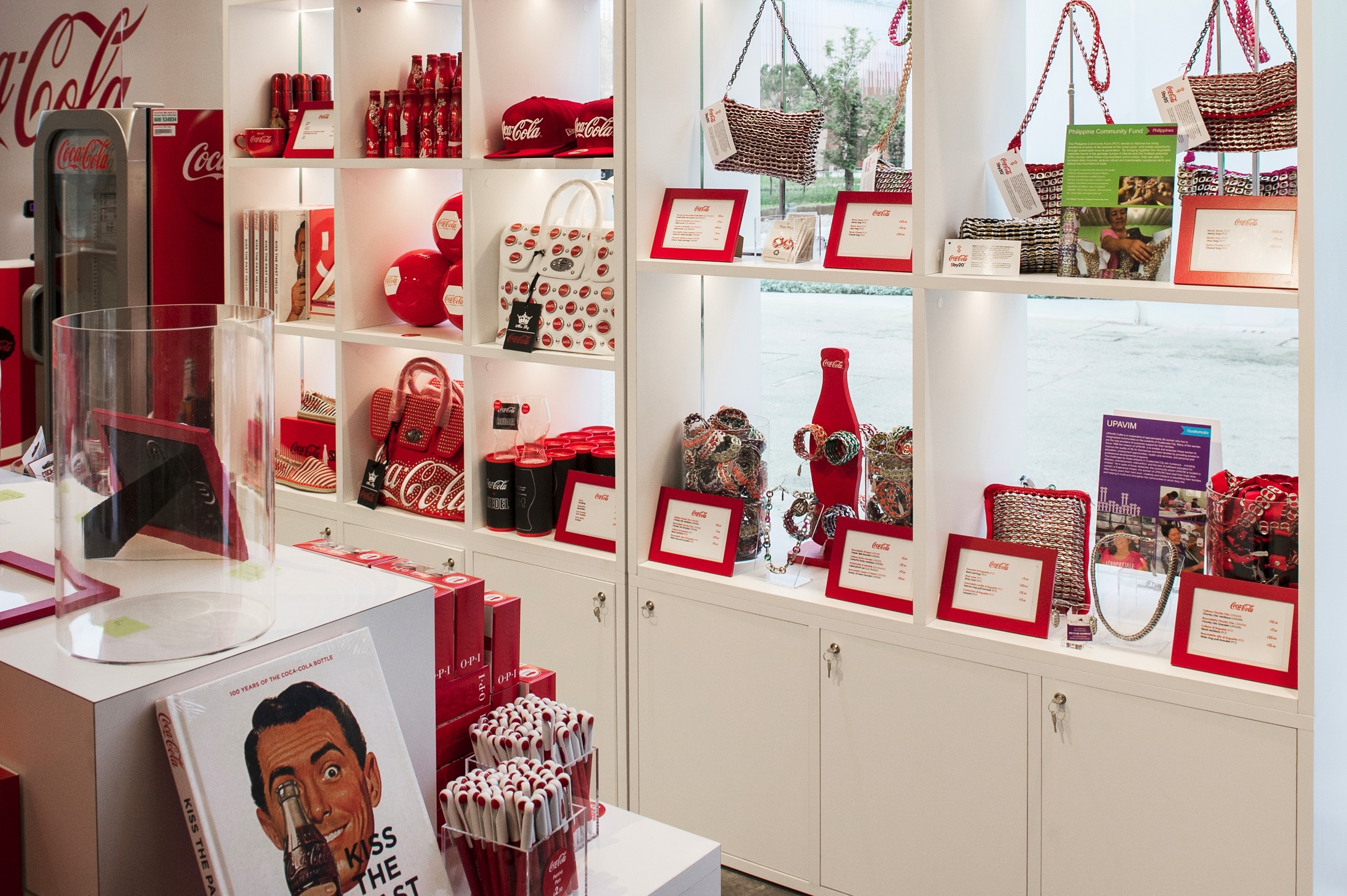 米兰 E·波 2015 可口可乐展馆-7