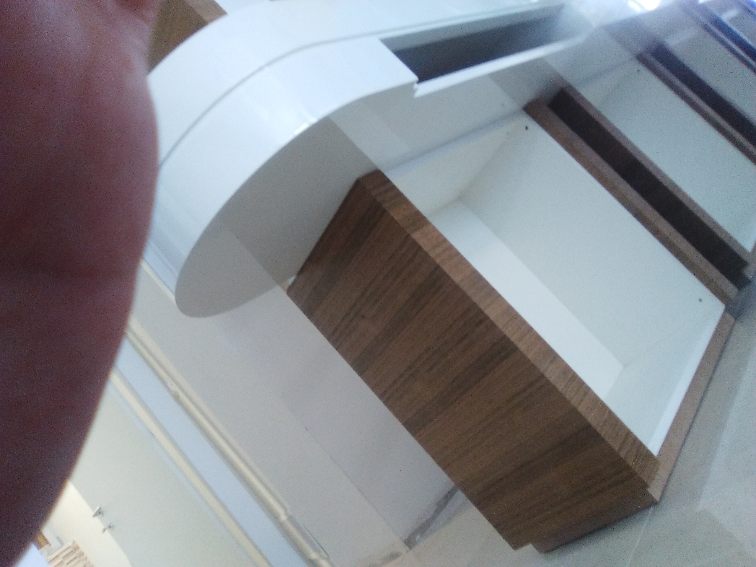 2016 年完成的 Olimpica 药店室内设计-9