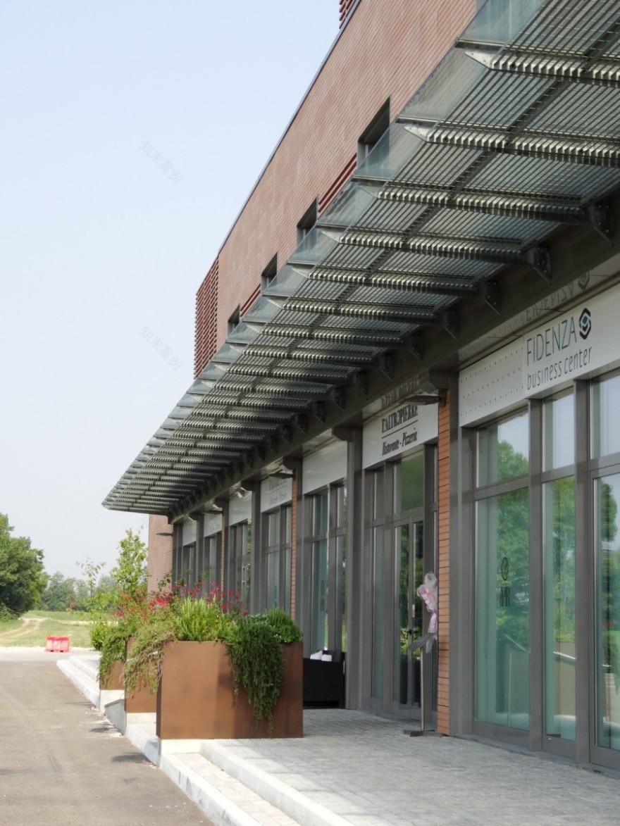 Furia 新总部大楼-7