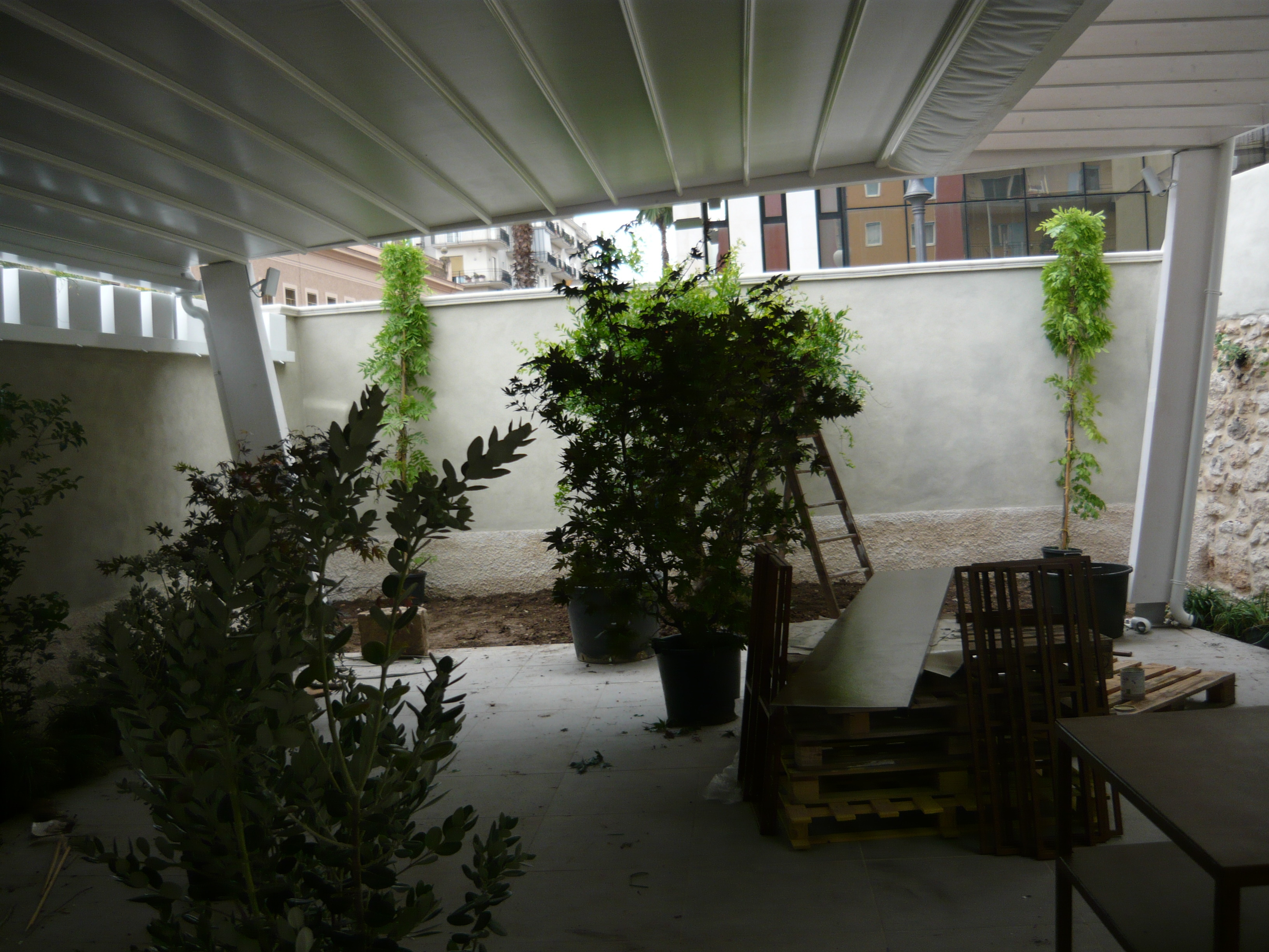 绿意盎然的城市花园——"Verde Matematico"餐厅设计-4