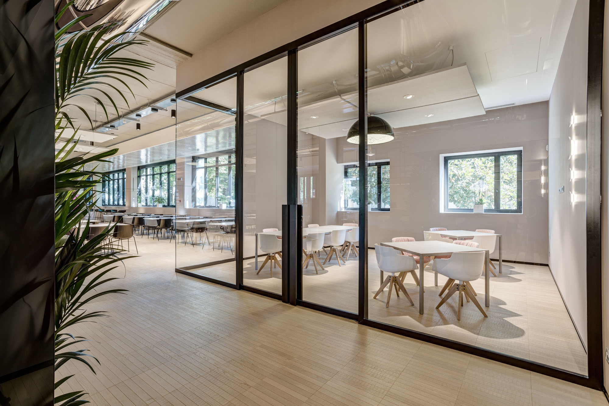 米兰 Amplifon 总部办公空间创新设计-7