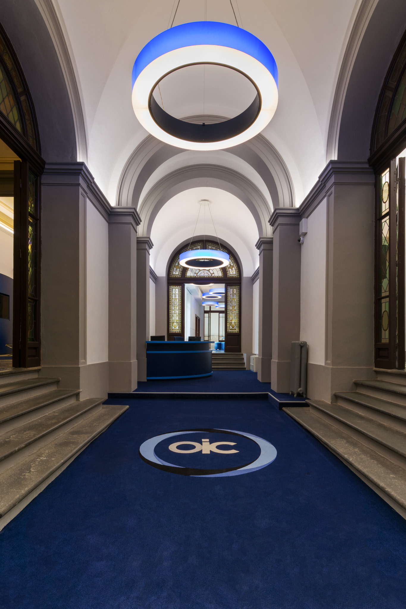 佛罗伦萨 OIC 公司总部翻新-3