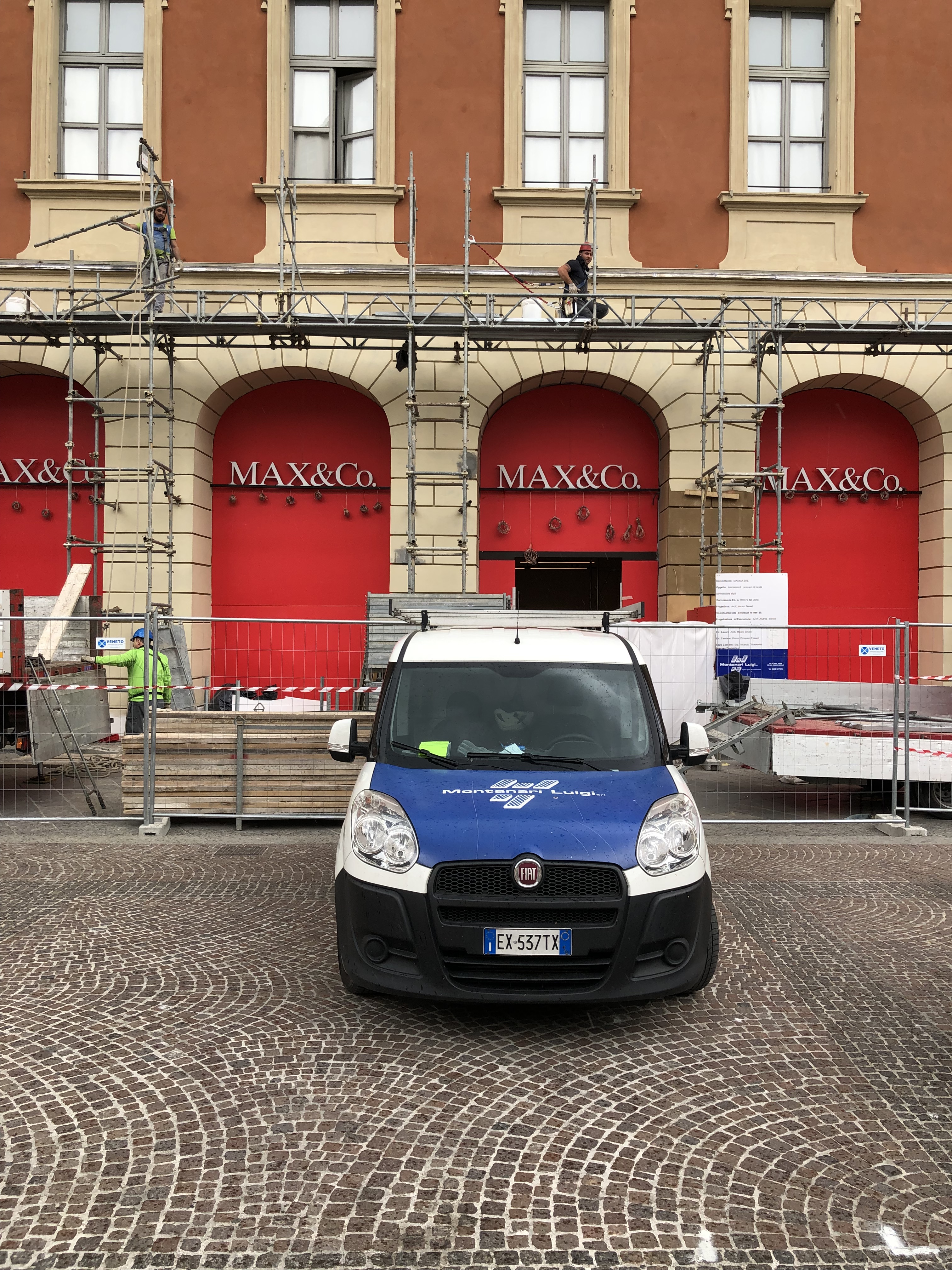 MAX&Co· 2019 年历史建筑修复与公共空间设计-40