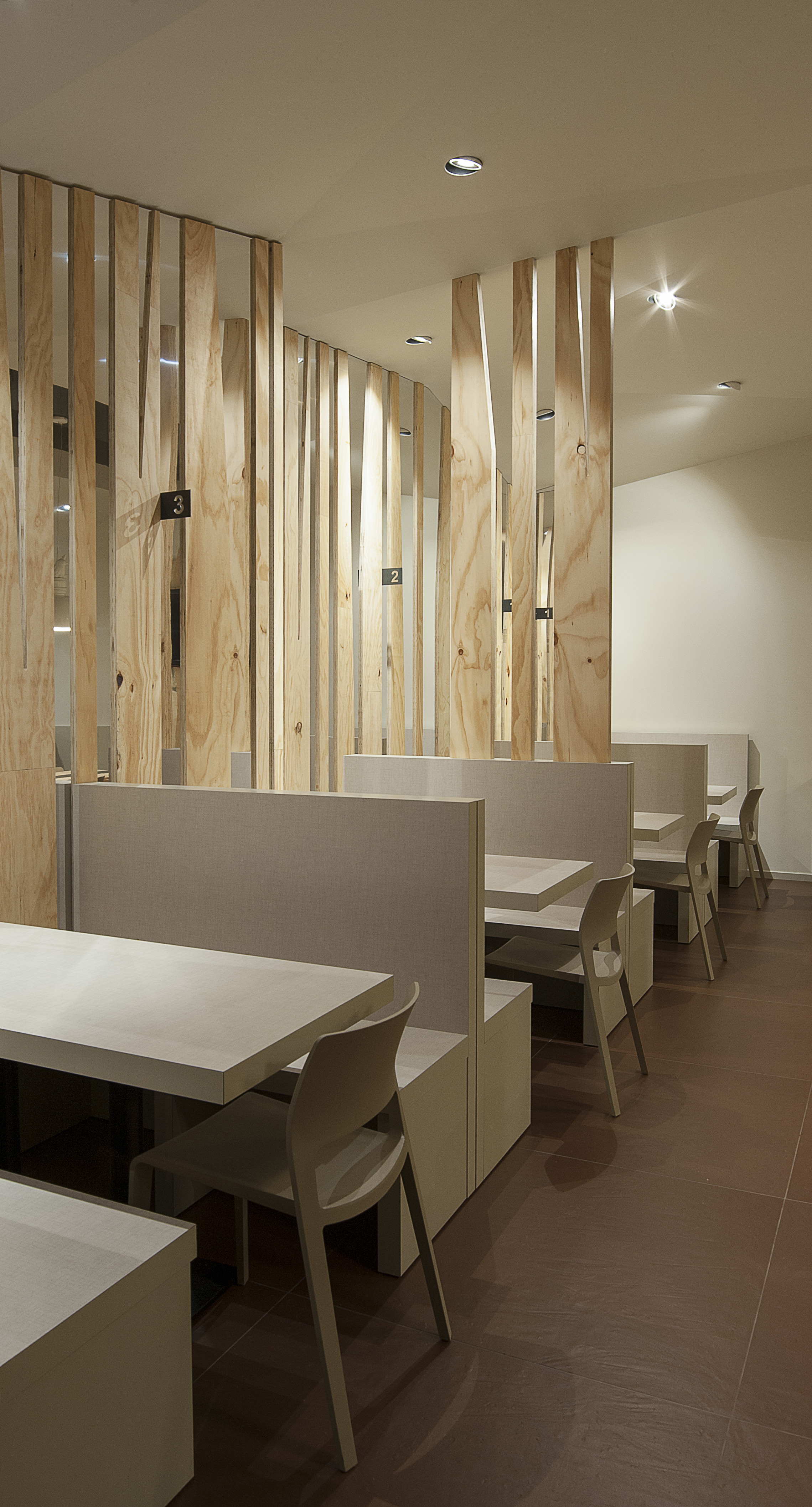 德国黑森林之韵 · BIETIGHEIM 餐厅设计-4