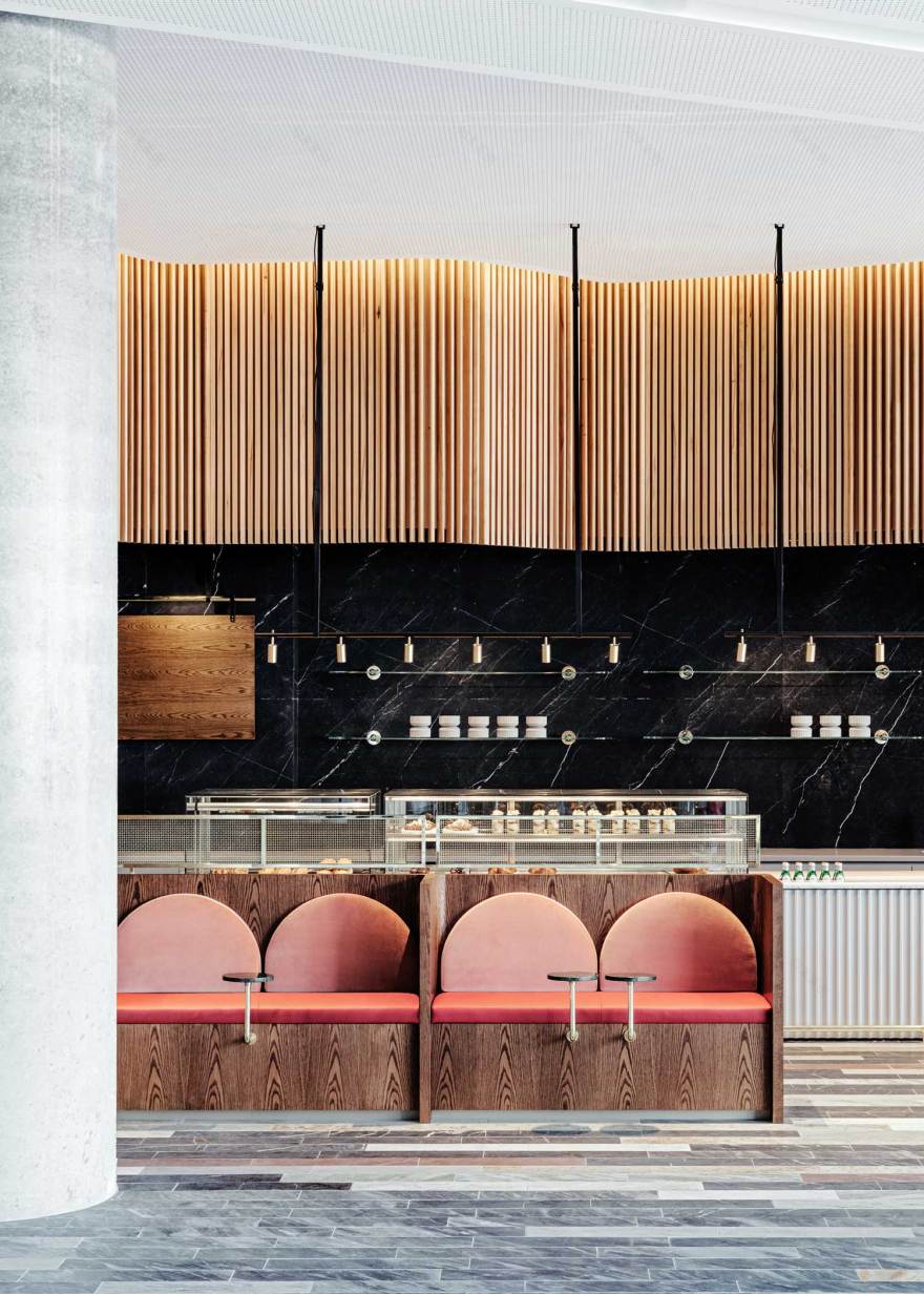 悉尼达林广场 Toby's Estate Cafe,复古银行风格融入现代咖啡空间-14