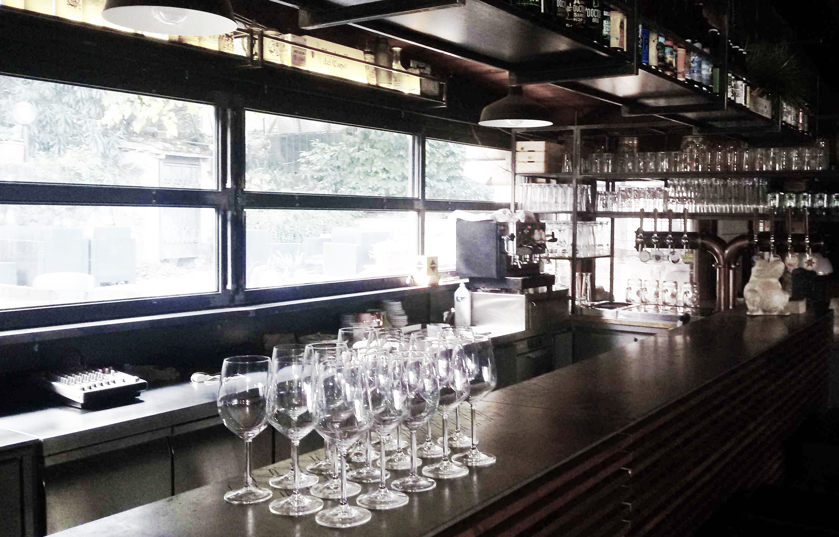 2017 年完成的意大利餐厅室内设计案例-16