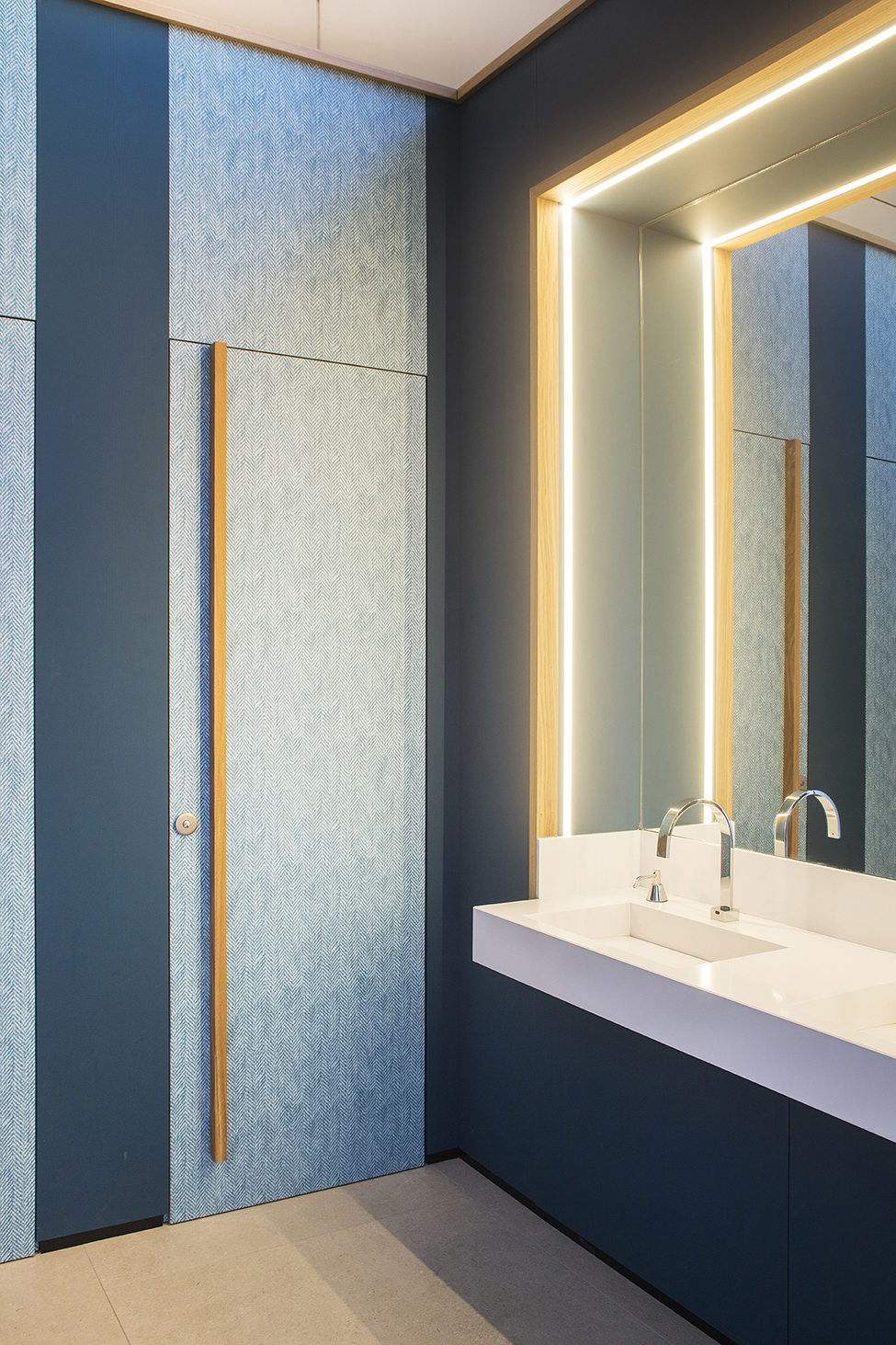 2018 年巴塞罗那 Caixaforum 餐厅室内设计案例解析-16