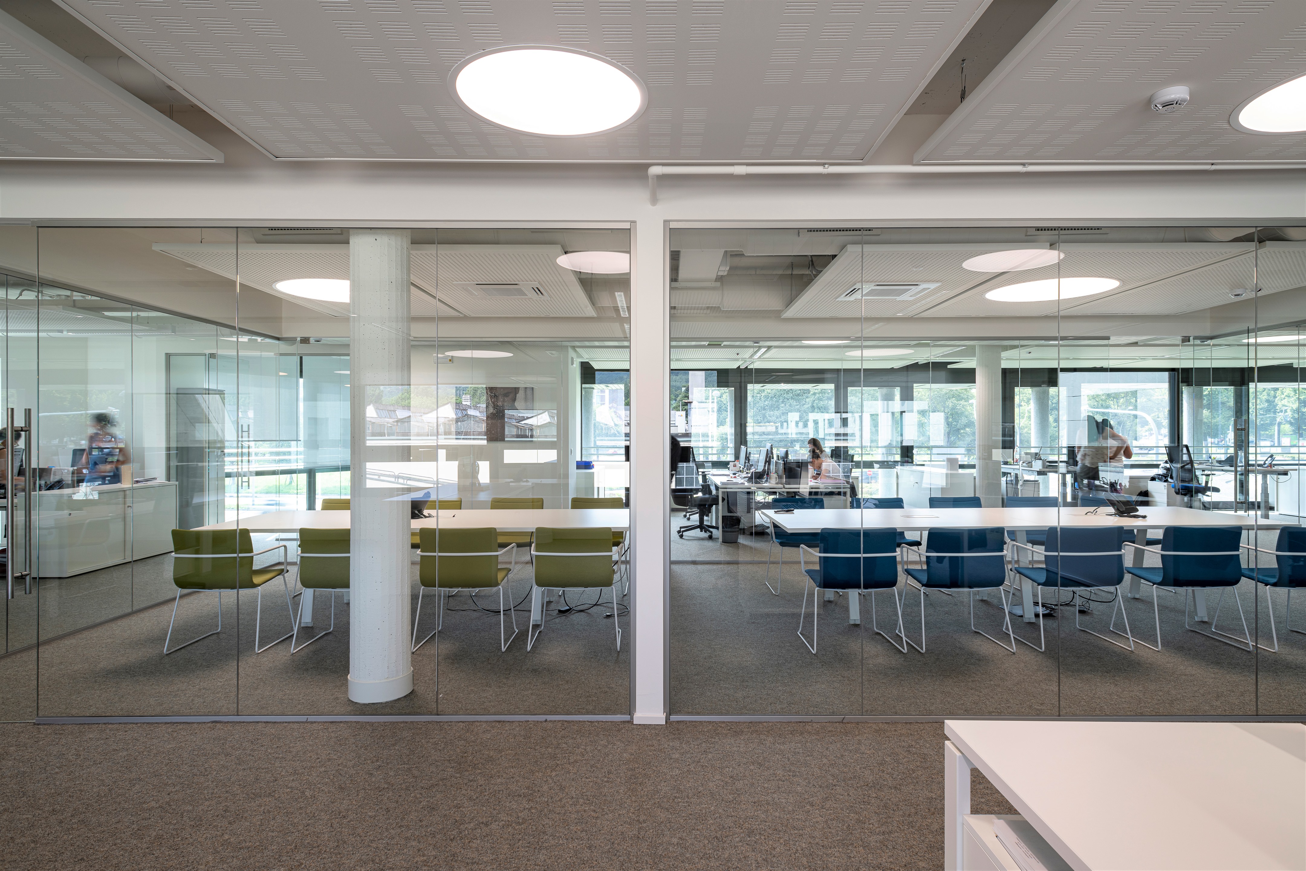 Hansgrohe 意大利总部，现代简约的办公空间-6