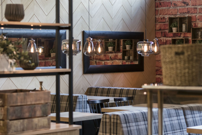 芬兰 Mylly 购物中心的 Kulman Kuppila 餐厅——现代与传统的完美融合-13