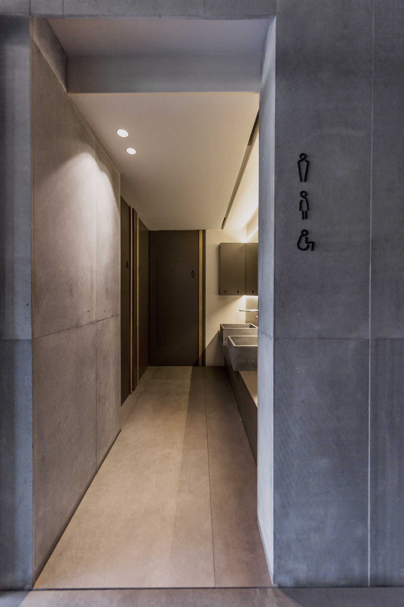 古宅新生,餐饮空间与历史文化的完美融合-30