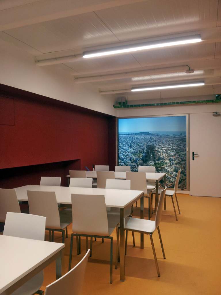 圣家族大教堂临时服务建筑-15