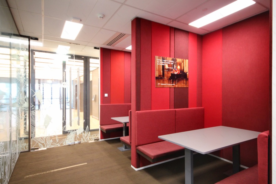 越南最大城市中心的灵动办公空间-16