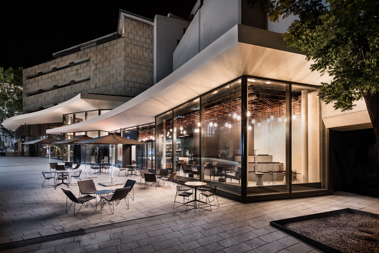 斯图加特 Eduard's 酒吧 | 现代与传统的优雅融合-8