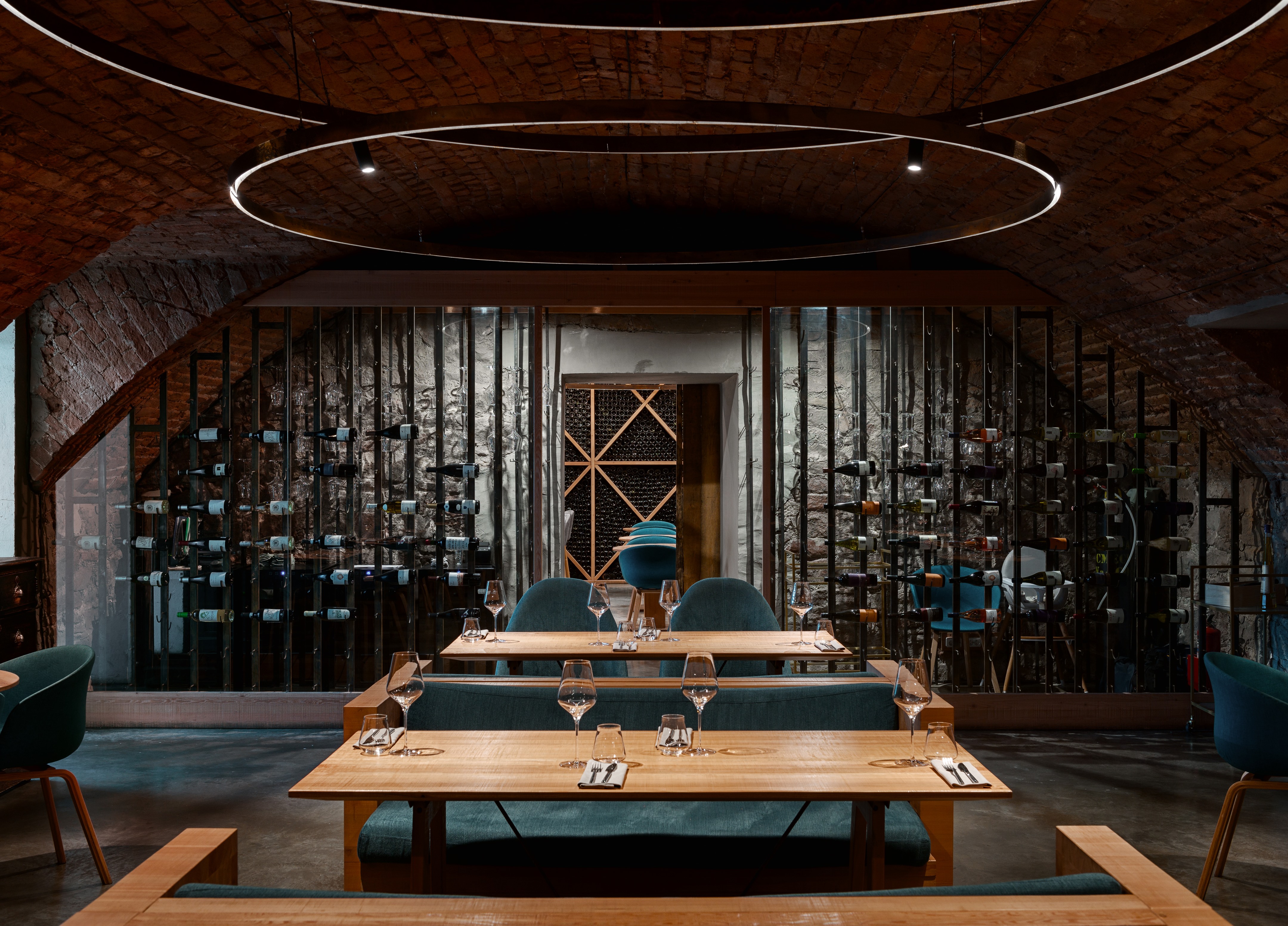 俄罗斯请 0.75 北欧餐厅 | 木材、砖石营造独特氛围-11