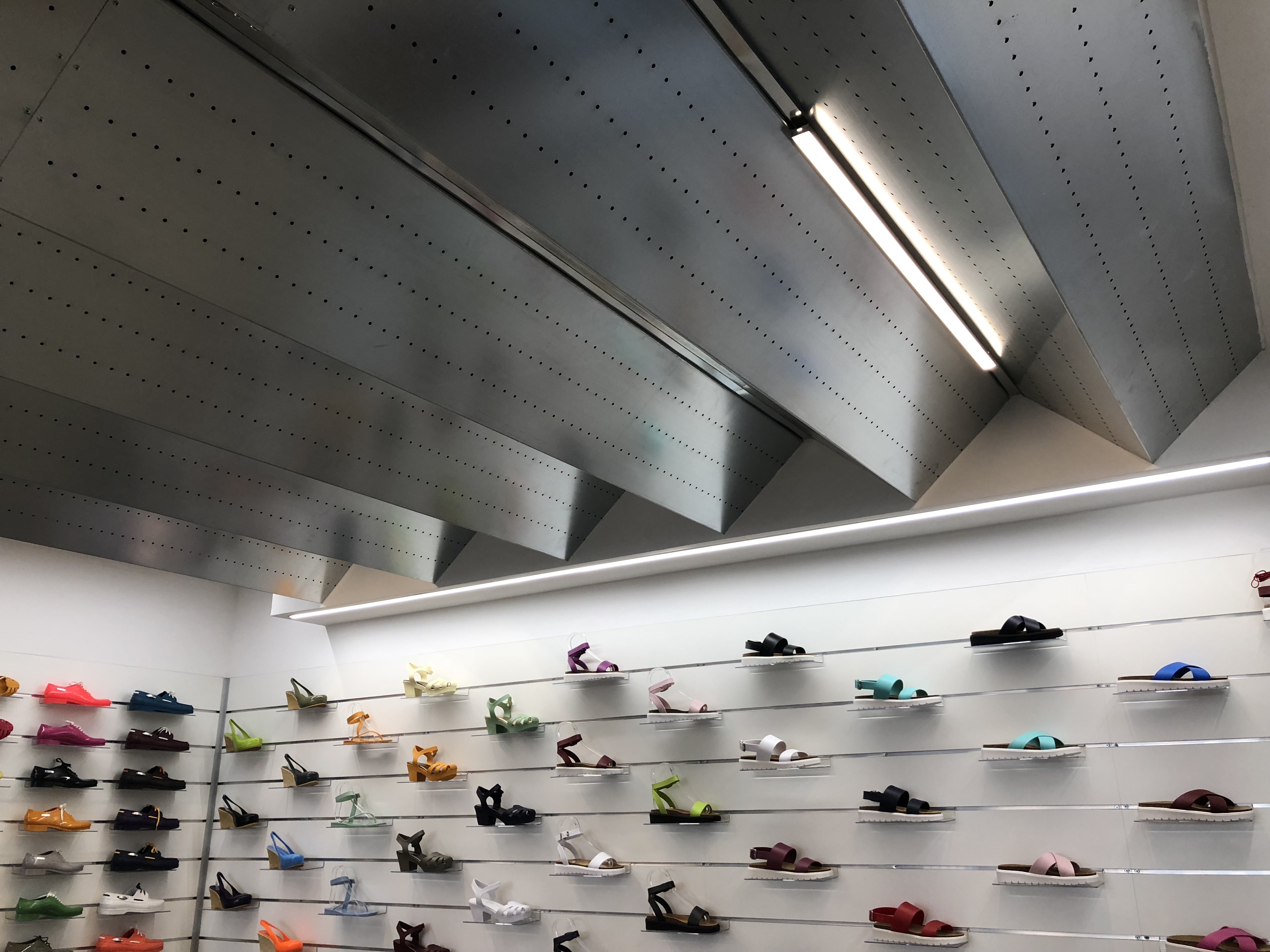 意大利时尚展示厅——气流循环与热能回收的环保设计-4