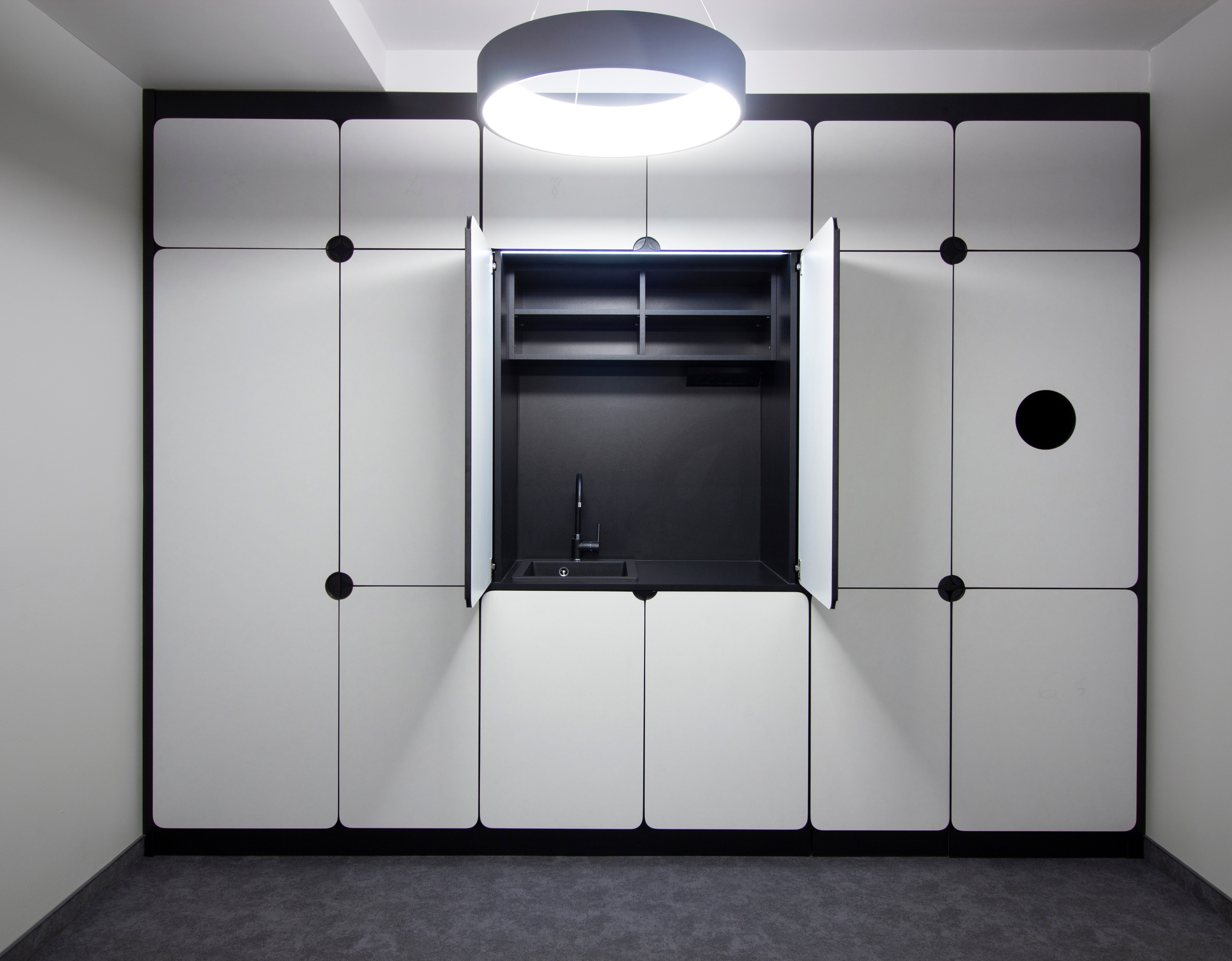 匈牙利 Sopron Basket 女子篮球队新更衣室设计-7