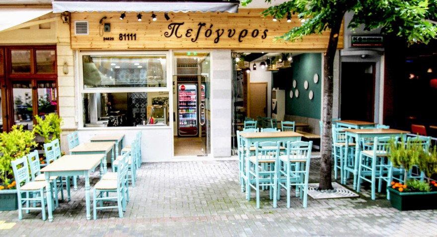 复古风快餐厅,呈现希腊风情-2