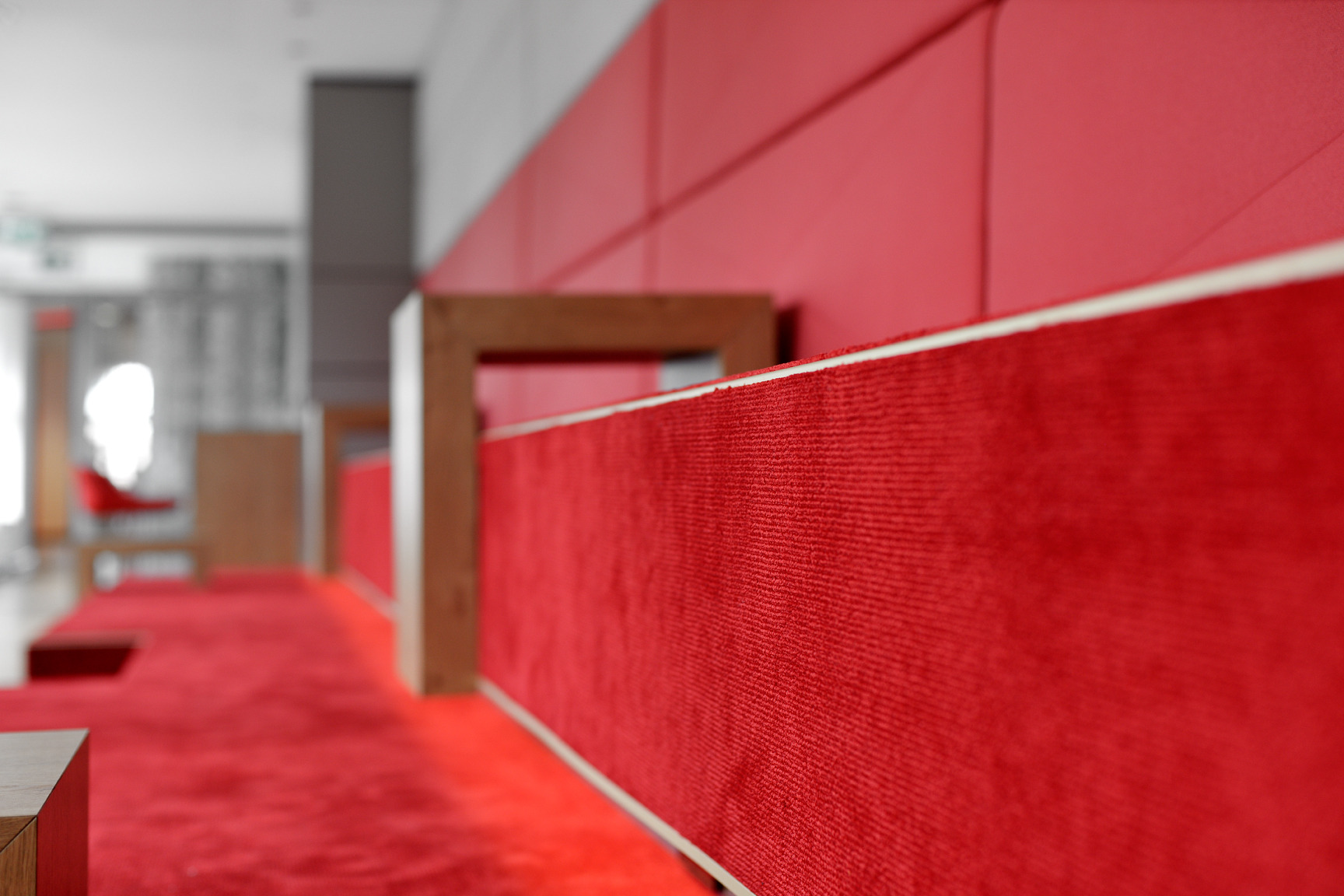 汉堡企业咨询公司办公室的社交中心设计-23