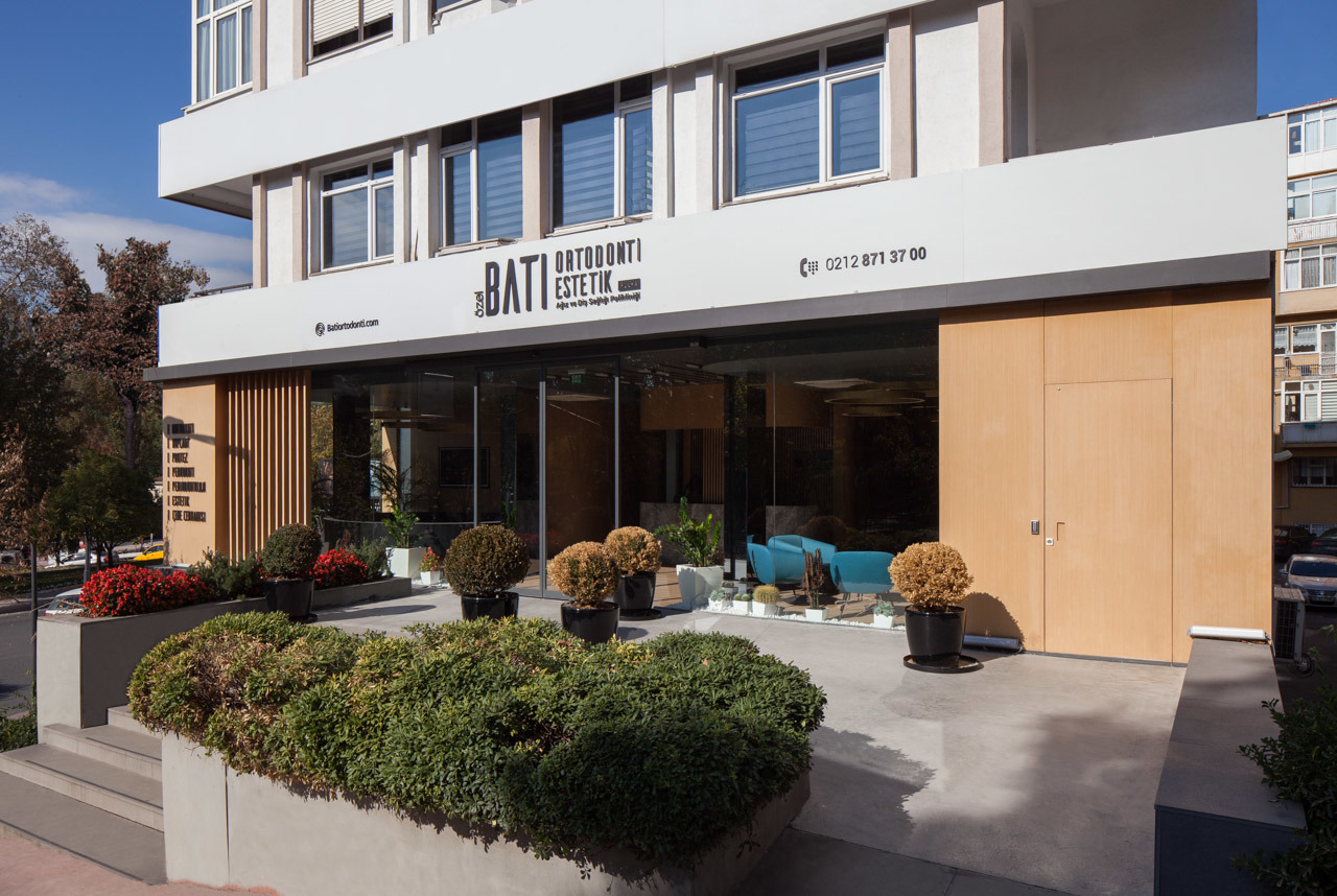 伊斯坦布尔温馨牙科诊所-11