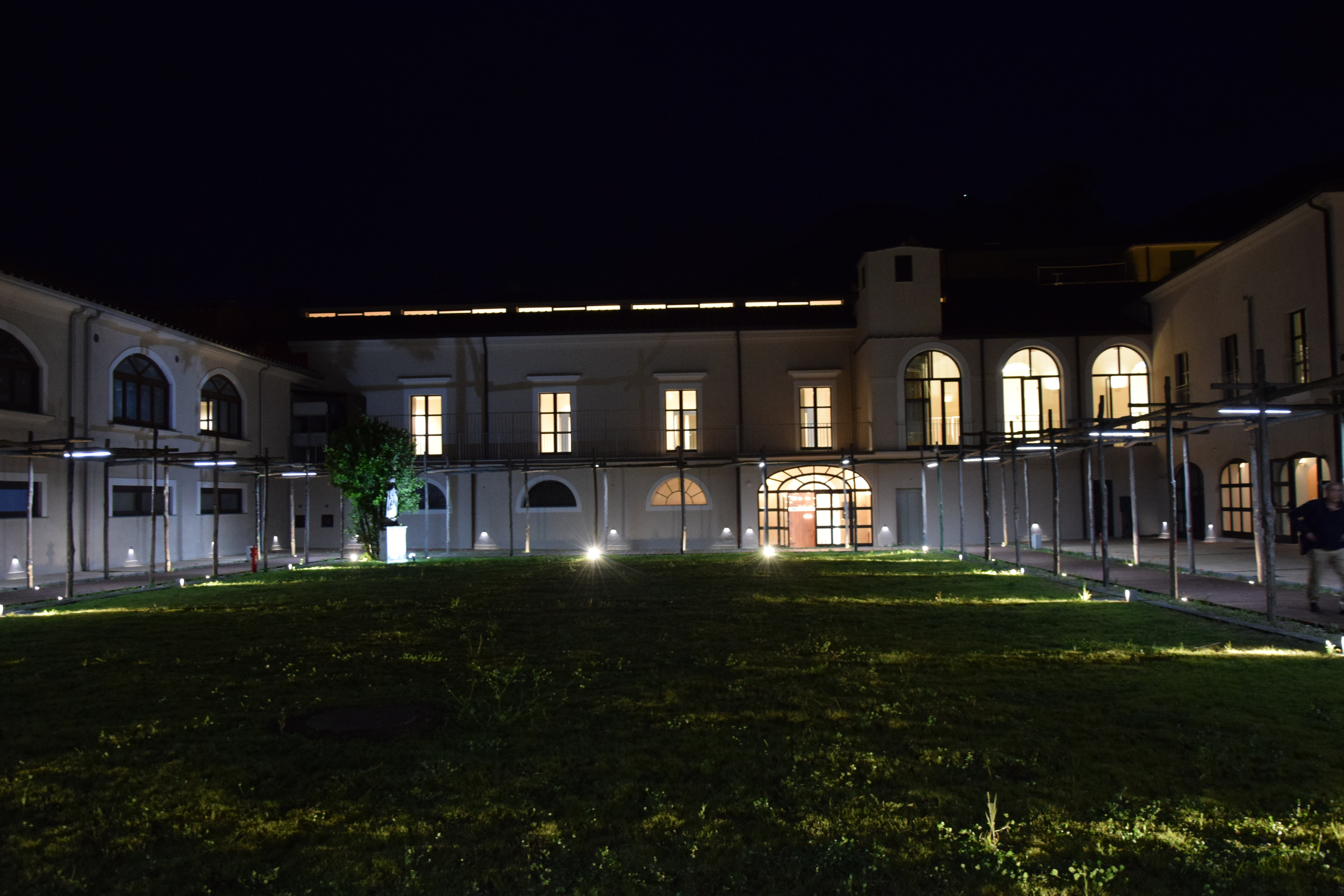 意大利古老修道院焕新颜,文化复兴之光照耀千年遗址-23