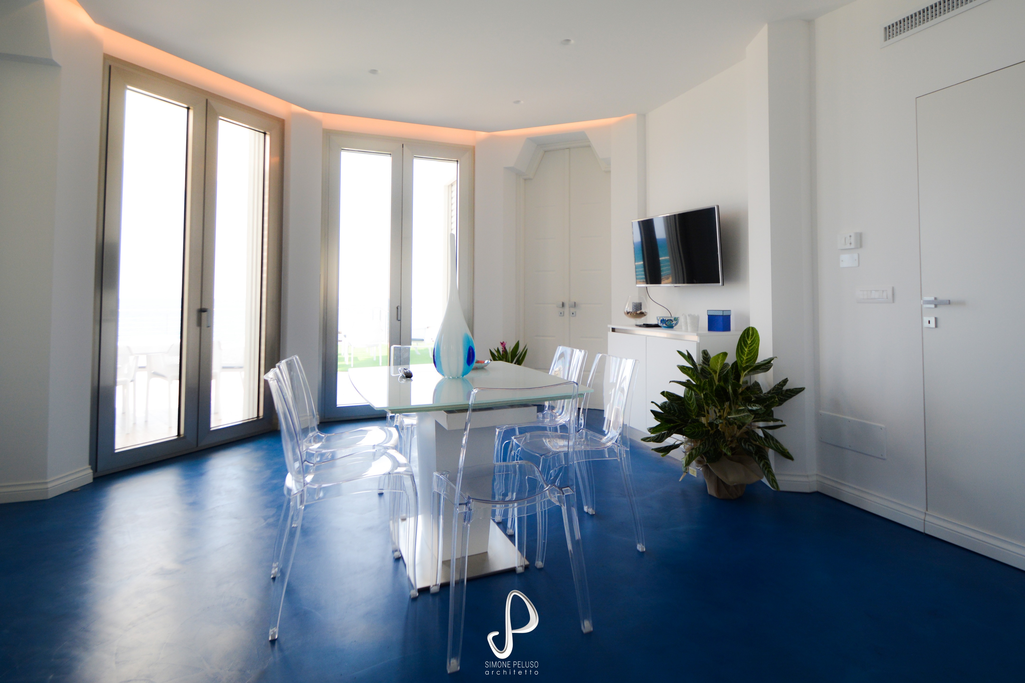 海滨 pagode 别墅 | 废墟中的新生-31