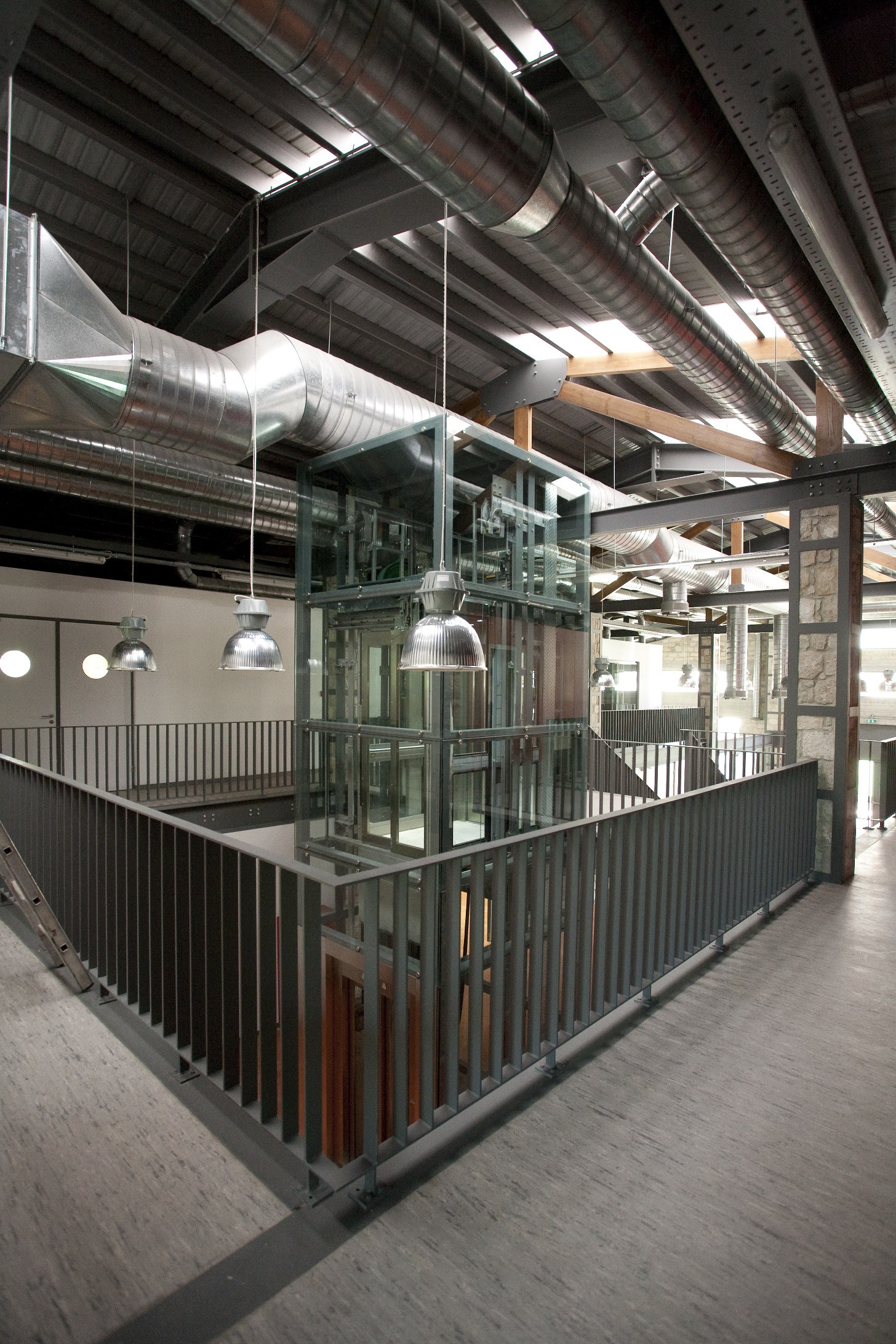 科技大学的艺术中心-44