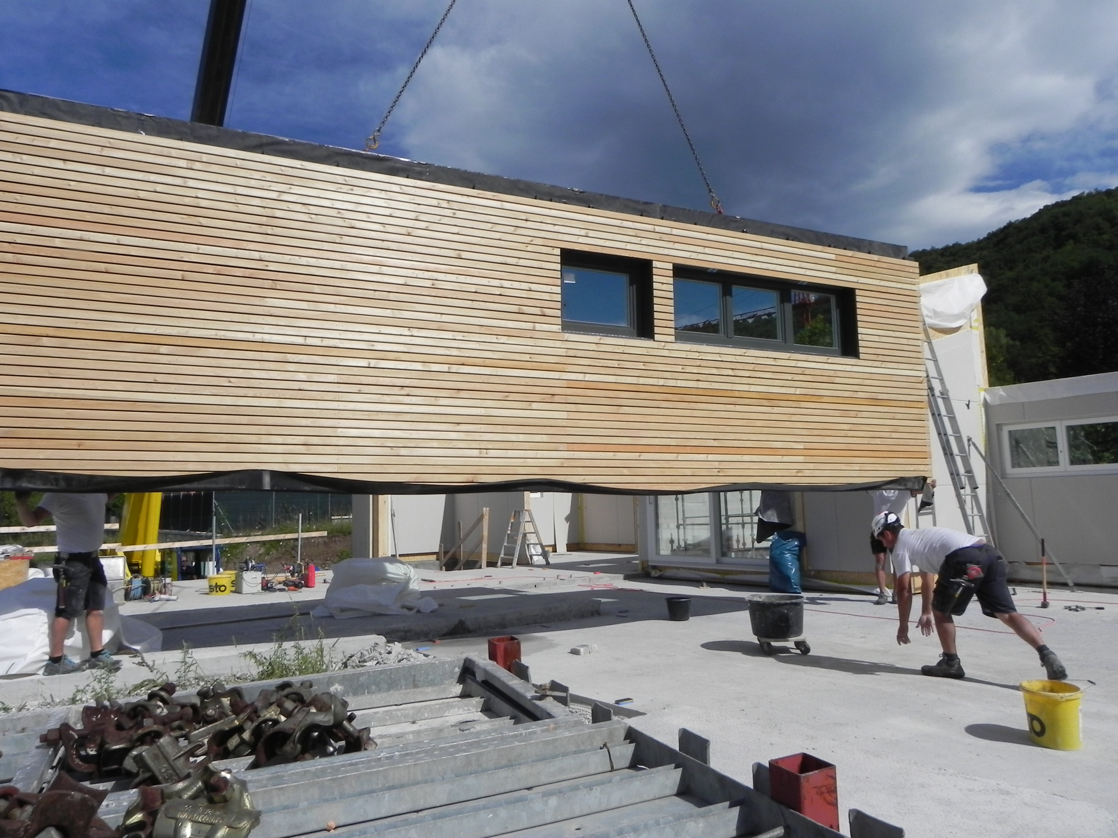 现代风格别墅设计，尽显环保舒适-5