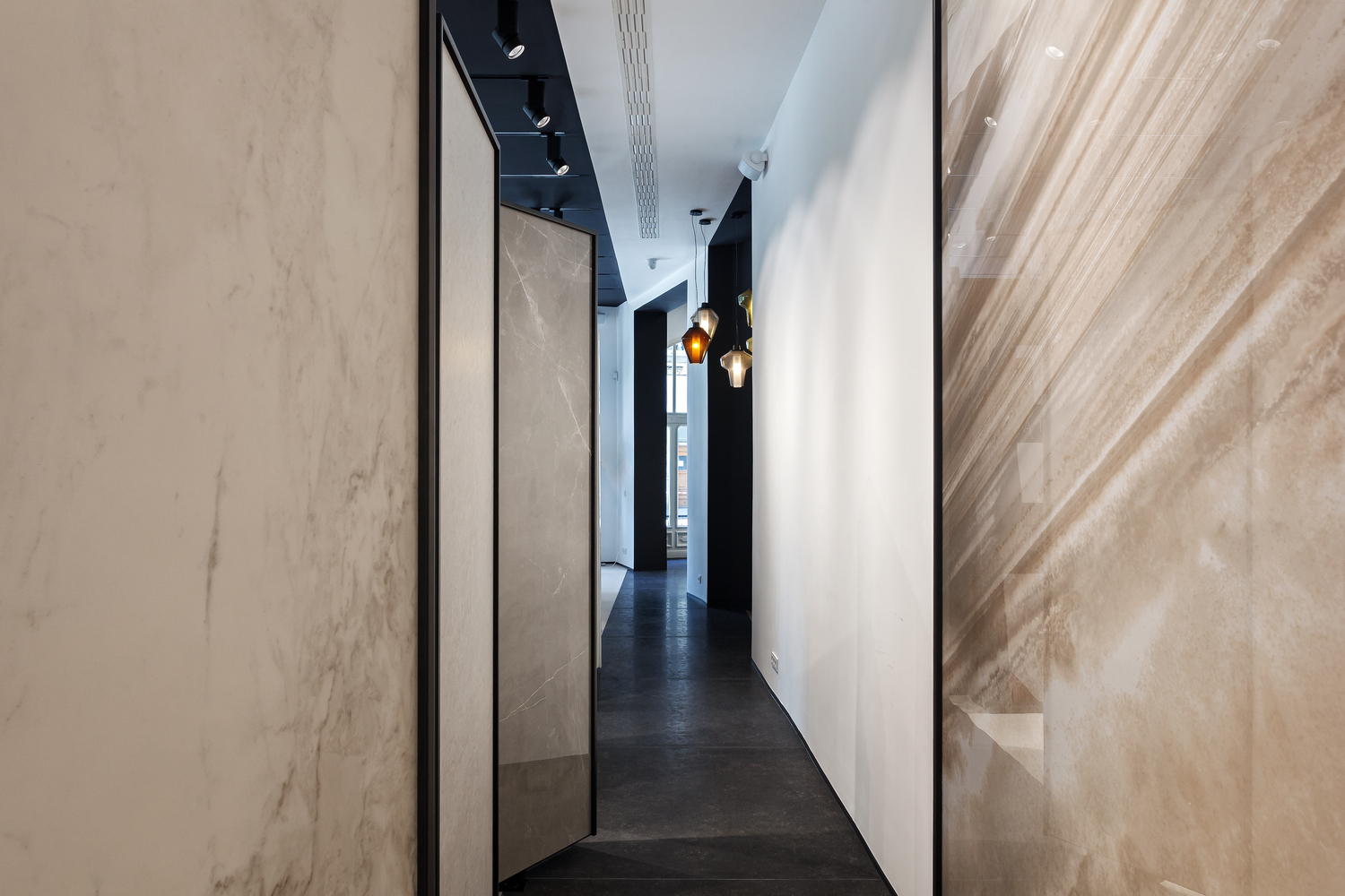 布达佩斯点 ONE 展厅-25