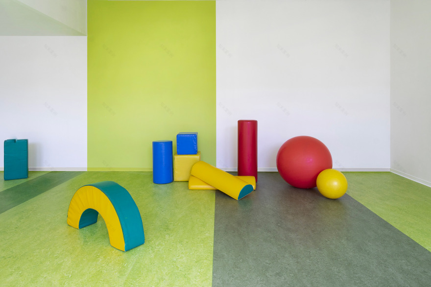 Gianni Rodari 幼儿园翻新设计-11