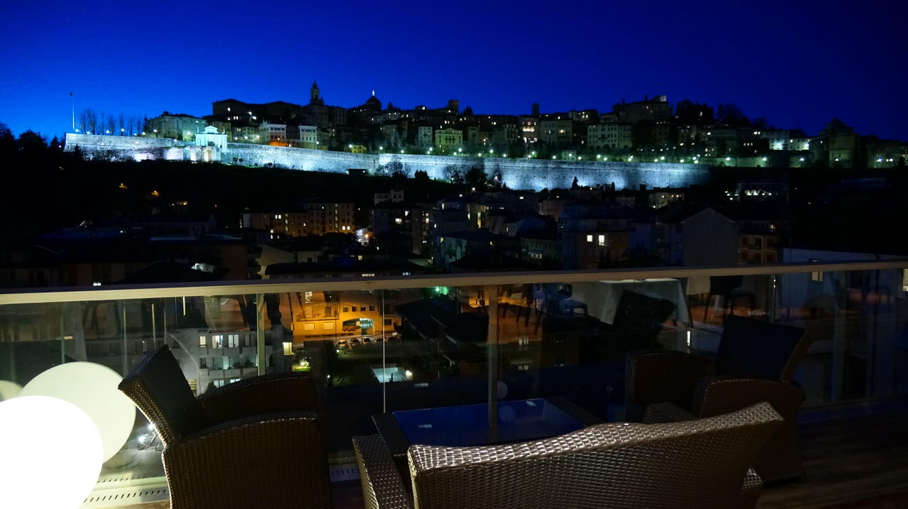 意式风情屋顶花园餐厅-4