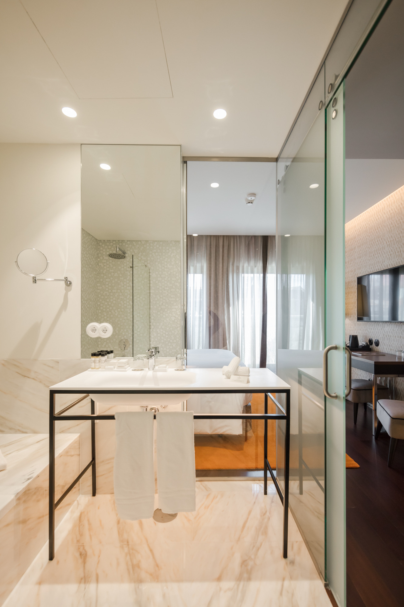 葡萄牙波尔图历史建筑“A Brasileira”酒店的修复与新生-109