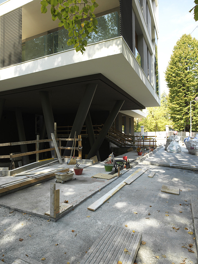 公园边的房子-4