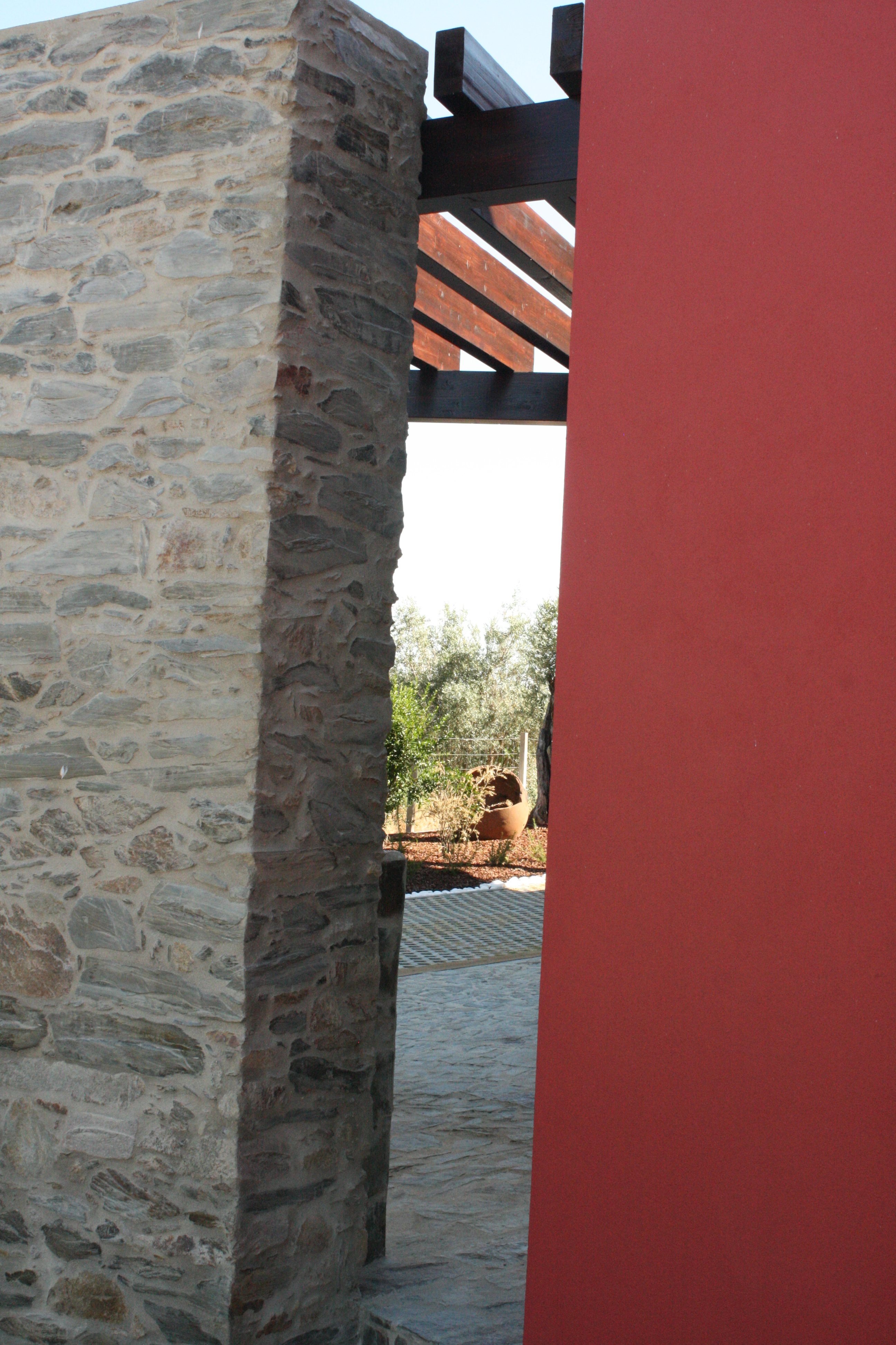 2017 年完成的“荨麻草屋”翻新项目-42