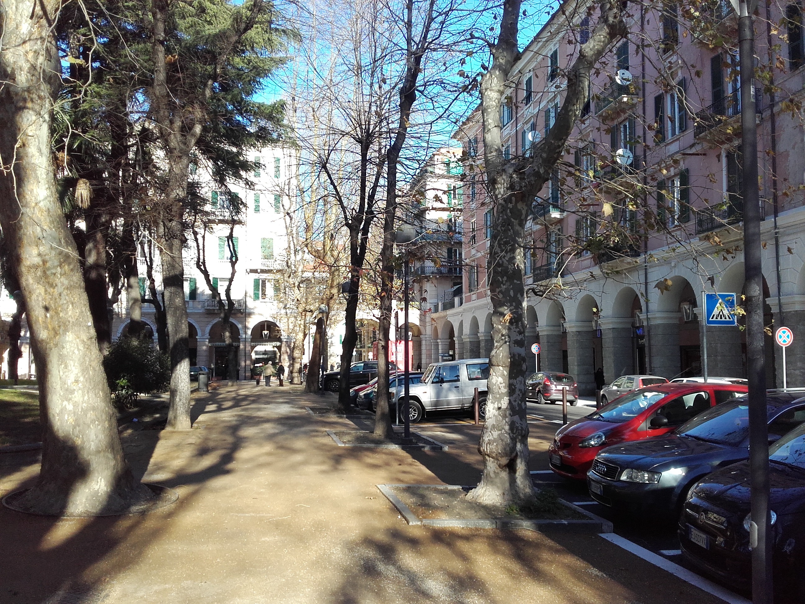 历史广场的现代重生——意大利萨沃纳 Piazza del Popolo 广场改造-27