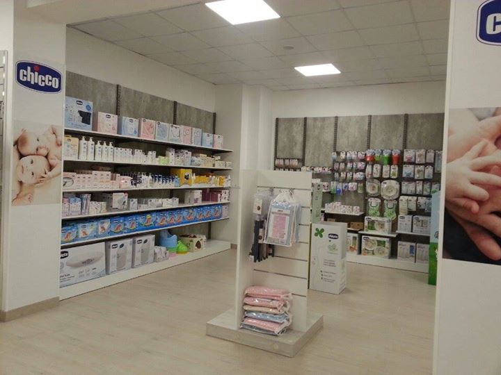 2015 年完成的婴儿中心 Chicco 展示厅设计-8