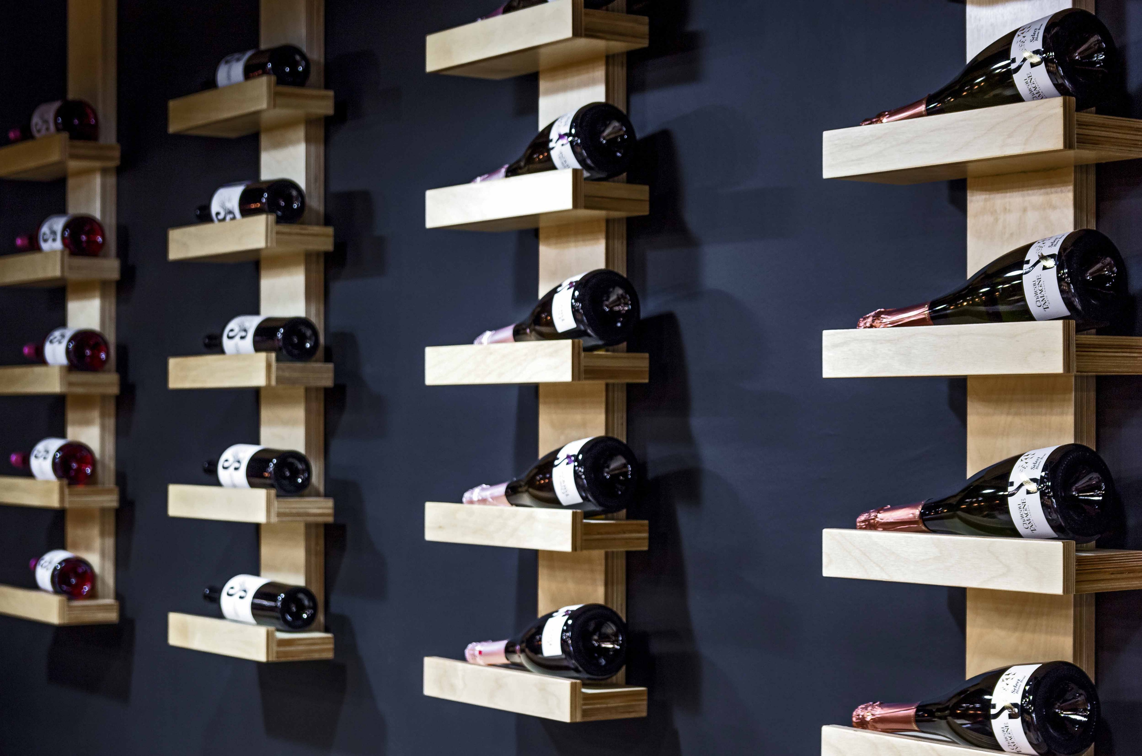 2016 年完成的葡萄酒吧品酒室设计-7