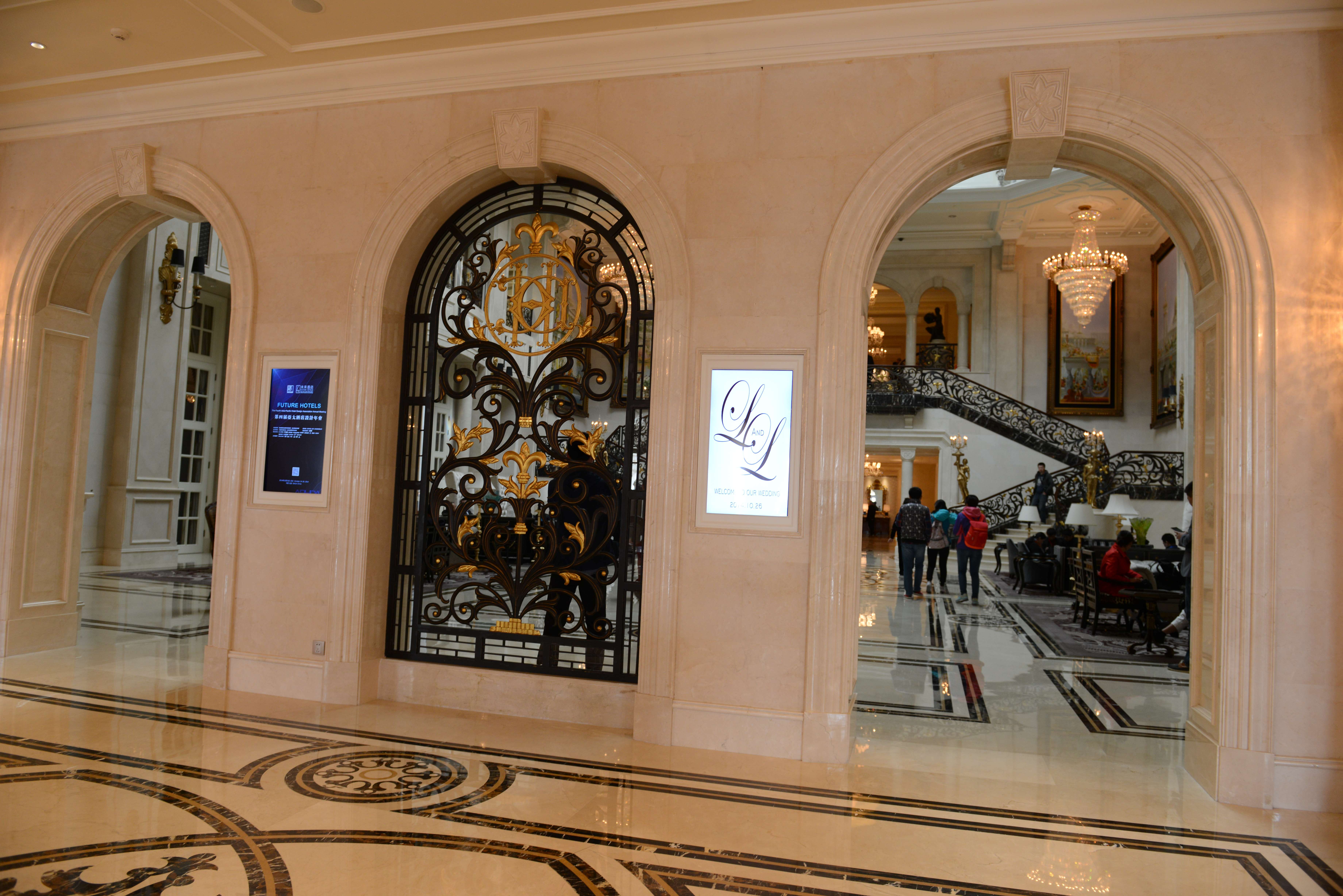 大连城堡酒店餐厅区域照片-2-46