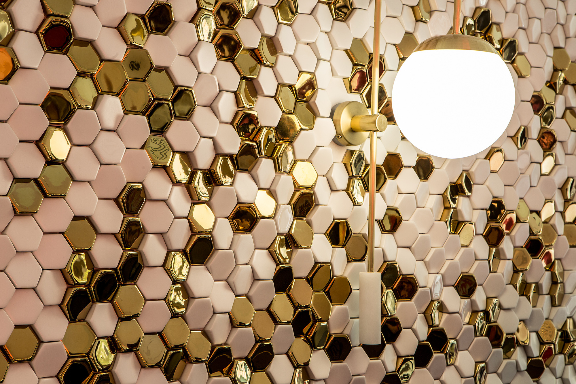 巴黎馥颂酒店 | 粉色与黑色演绎的法式浪漫-20