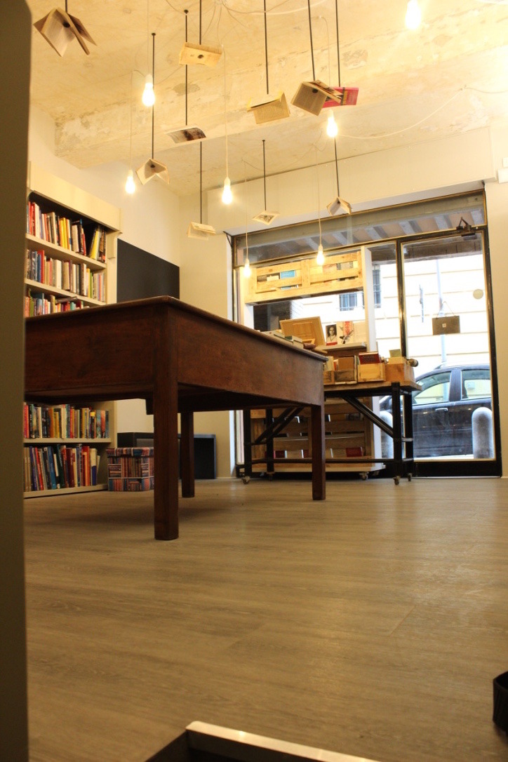 古建筑中的二手书新生命-9