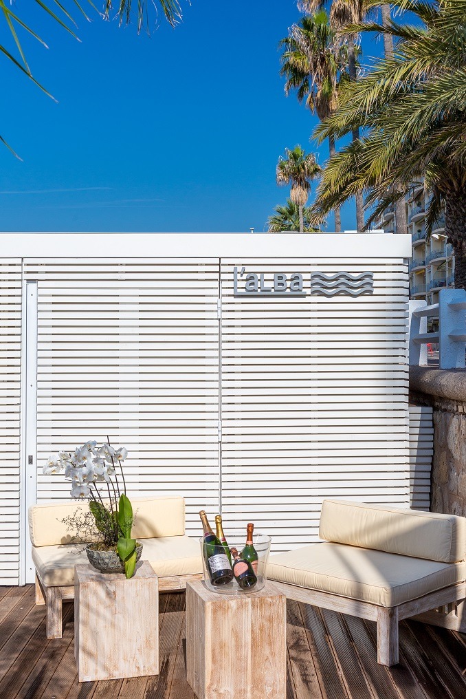 2015 年意大利海滨度假设施室内设计-12