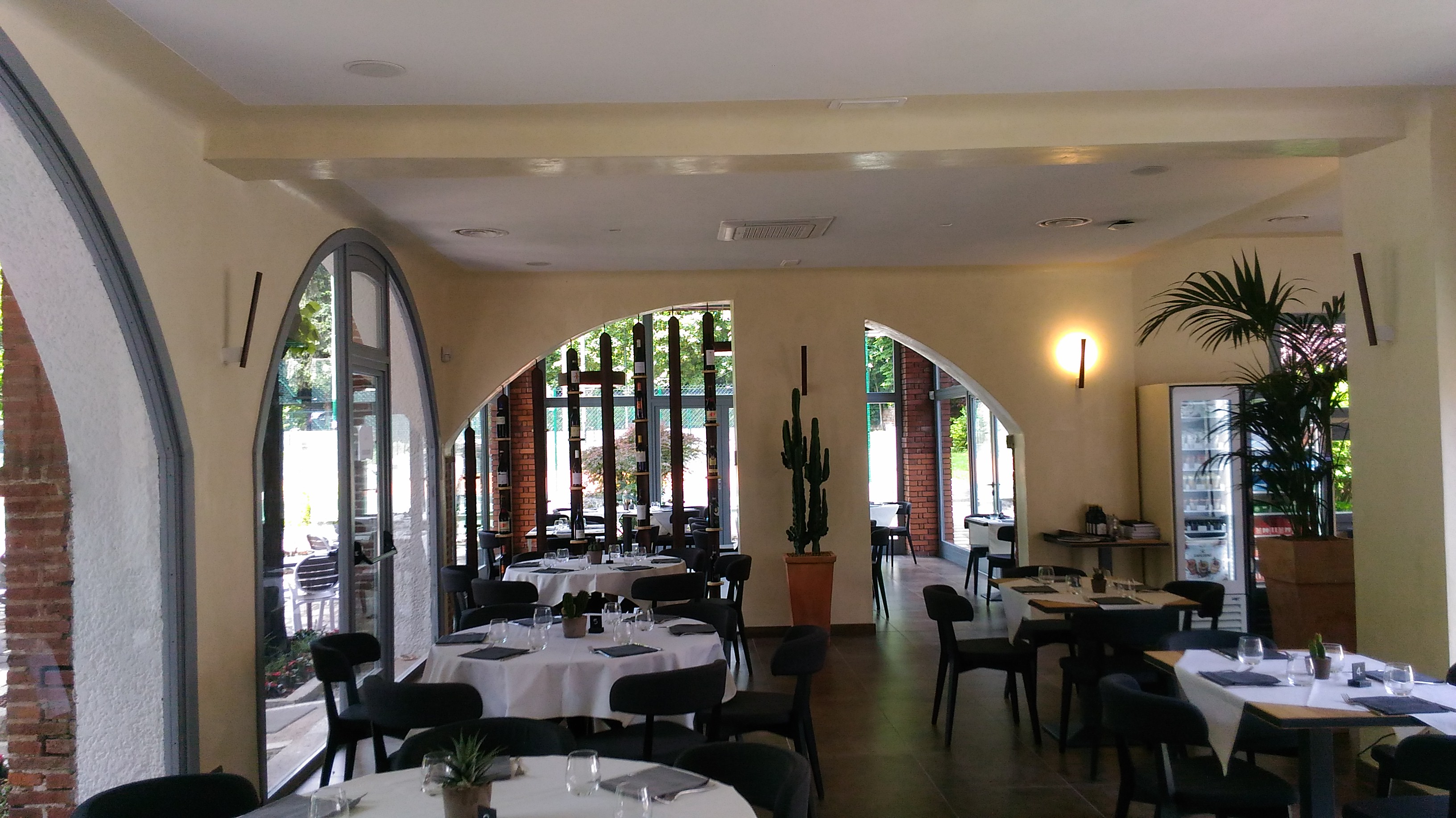 意大利 villa reale 网球俱乐部运动餐厅设计-6