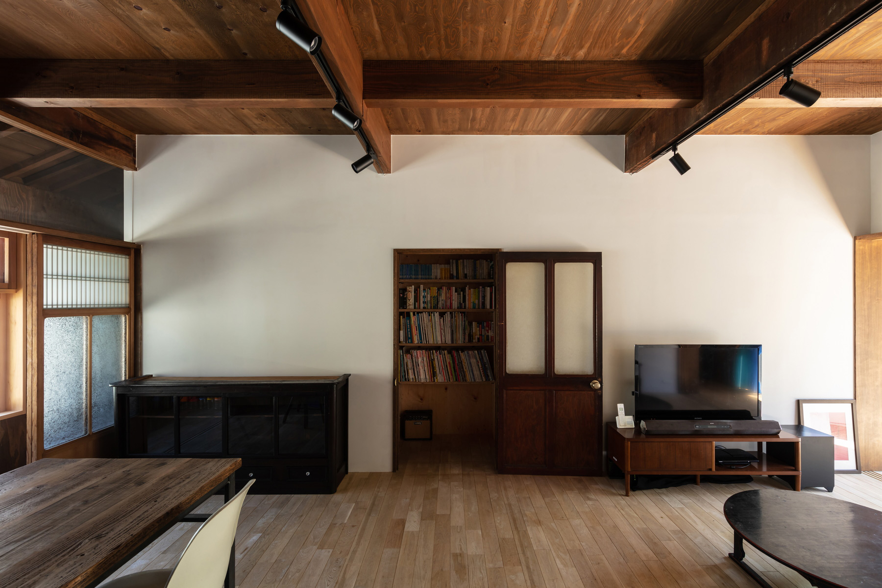 奈良 90 年古宅重生，现代与传统共生-14