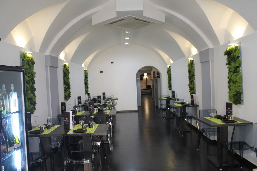 极简主义日本餐厅设计,打造禅意空间-5