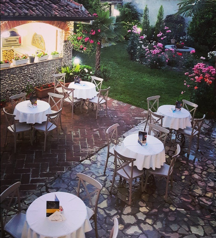 2017 年完成的酒店餐厅花园设计案例-16