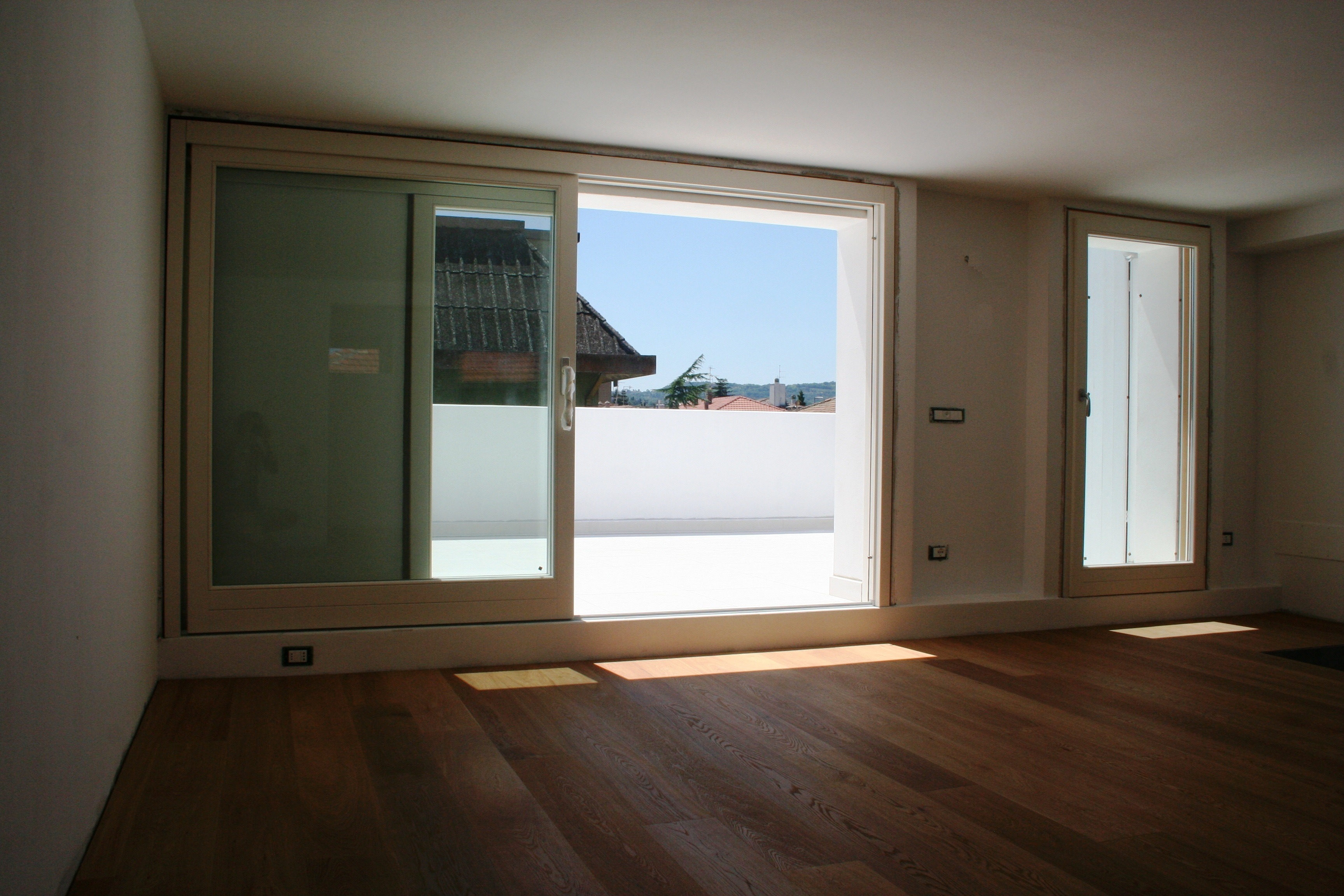 2014 年完成的“金属木质”公寓设计-23