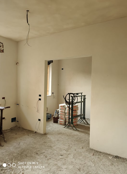 独特的色彩搭配与环保材料打造的意大利公寓-28