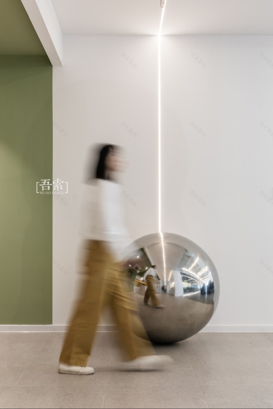 云密城 IT 科技公司,极简空间与人文互动的完美结合丨中国南京-21