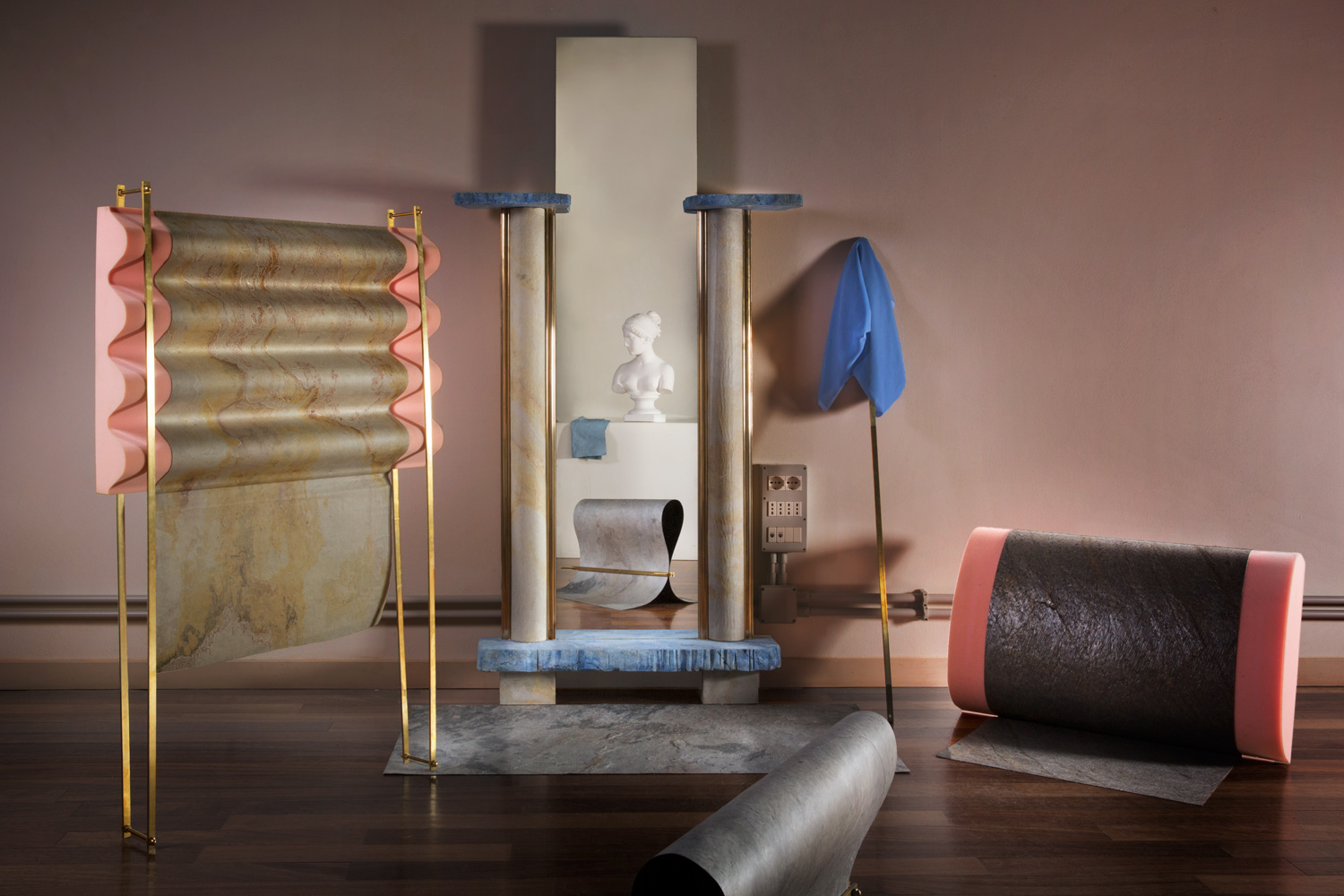 DIVINA SalZiZON（“神不相称”）设计展-22